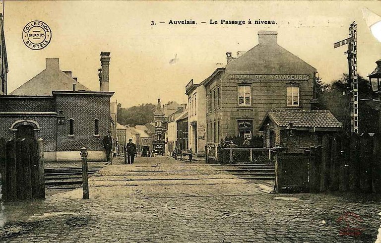 Auvelais : la passage à niveau