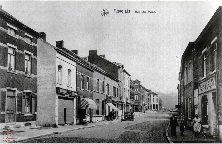 Auvelais : la rue du Pont