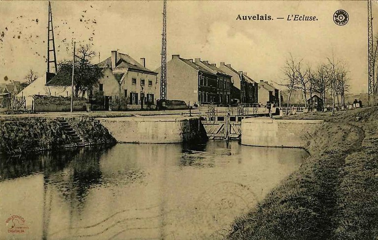 Auvelais : l'écluse