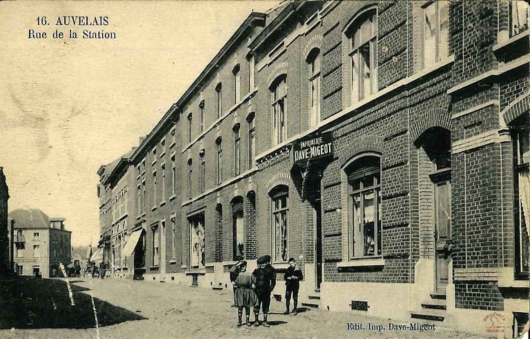 Auvelais : Rue de la Station