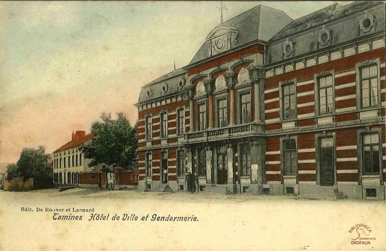 Tamines : Hotel de ville et gendarmerie
