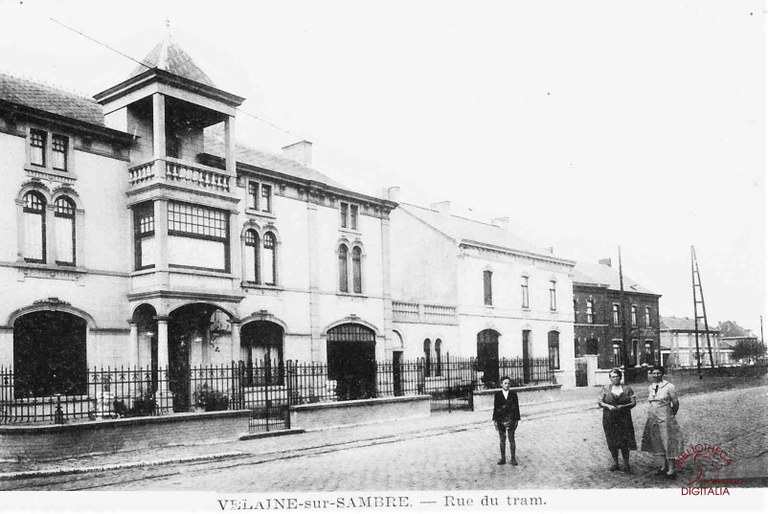 Velaine : la rue du Tram