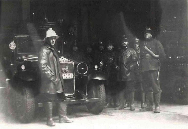 Tamines : pompiers et véhicule d'intervention