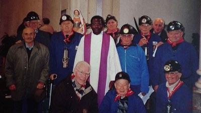 Moignelée : mineurs dans l'Eglise de Moignelée