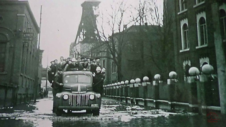 Moignelée : rue inondée non loin du charbonnage Bonne Espérance