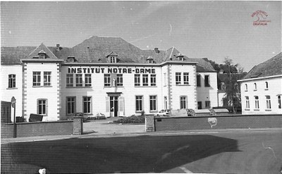 Auvelais : façade de l'Institut Notre Dame