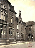 Auvelais : façade de l'école Saint-Joseph