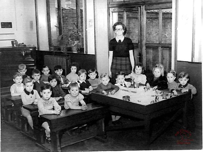 Photo datée de +/- 1945