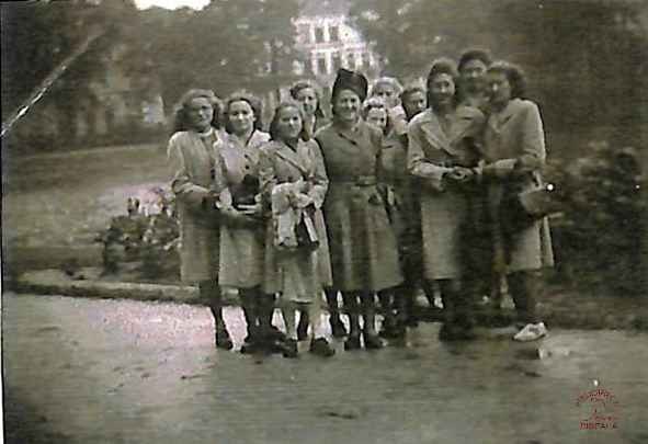 Photo de classe. Localisation inconnue