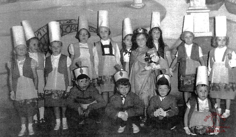 Arsimont : école libre. Classe gardienne