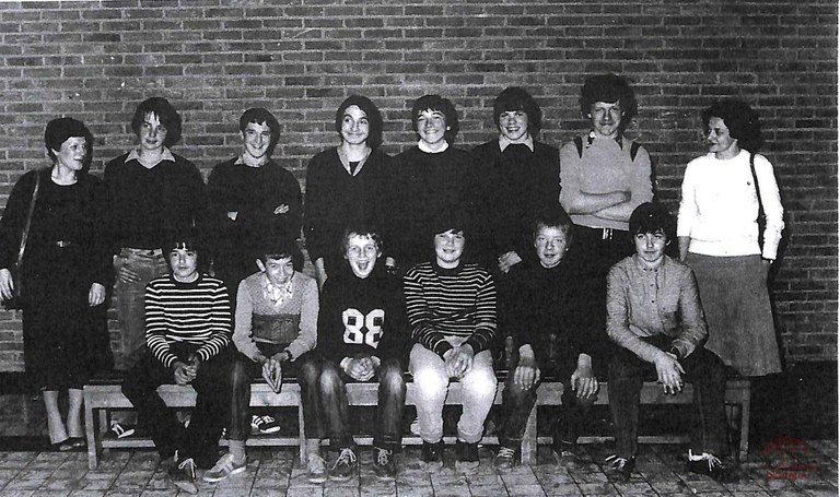 Auvelais : collège Saint André. Photo de classe
