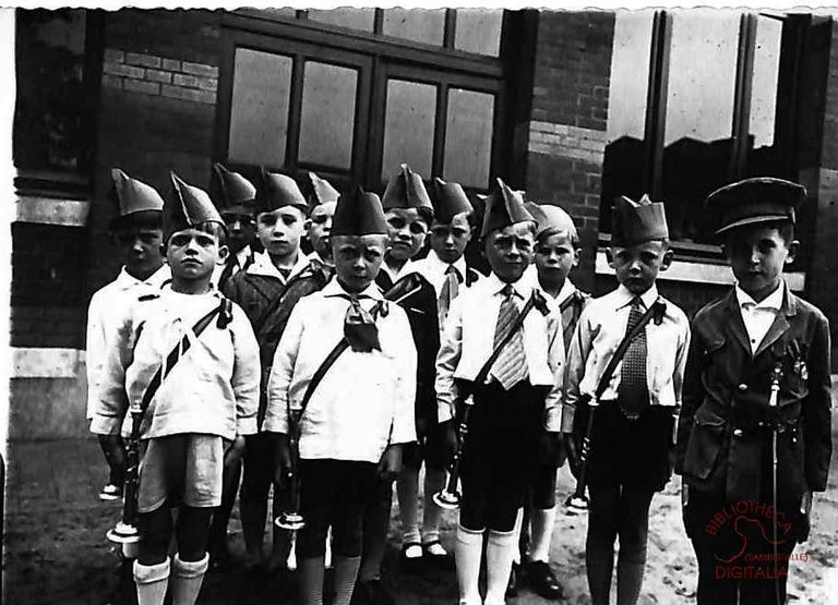 Auvelais : école de la glacerie, distribution des prix.