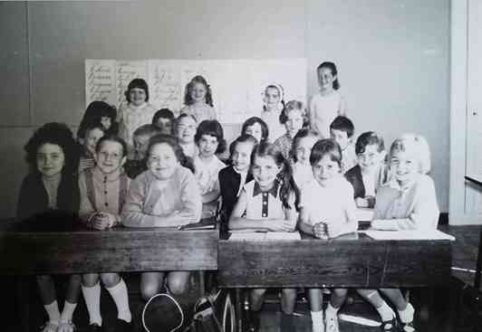 Auvelais : école des sœurs