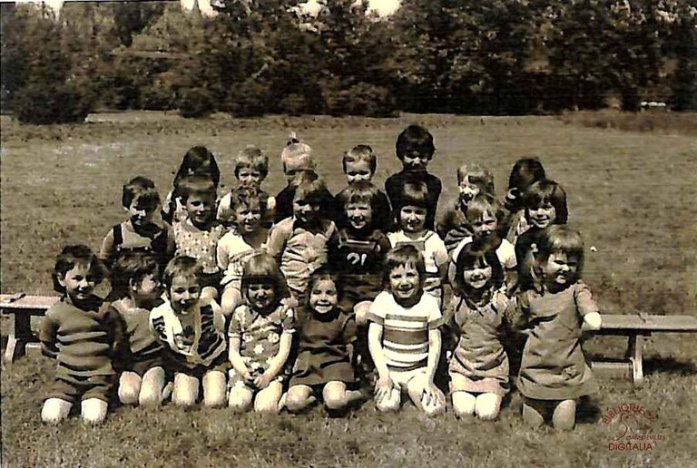 Auvelais : école des sœurs de la Providence (rue du Pont-à-Biesmes)