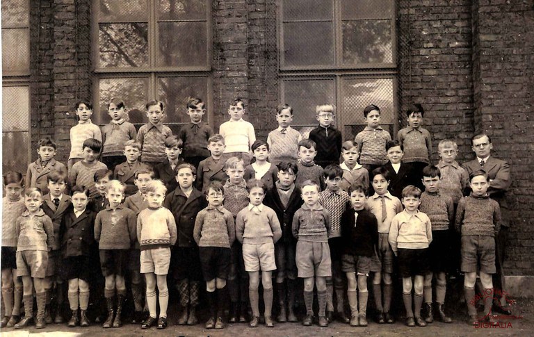 Auvelais : école Saint Joseph, classe de M. DEPREZ