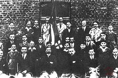 Auvelais : école Saint Joseph : "l'estudiantine"