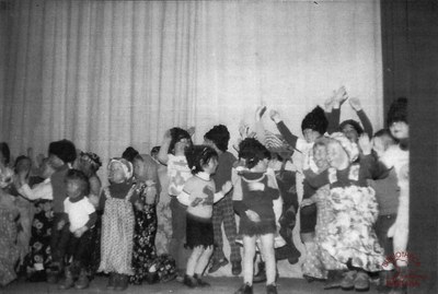 Auvelais : école Saint Joseph, spectacle des élèves