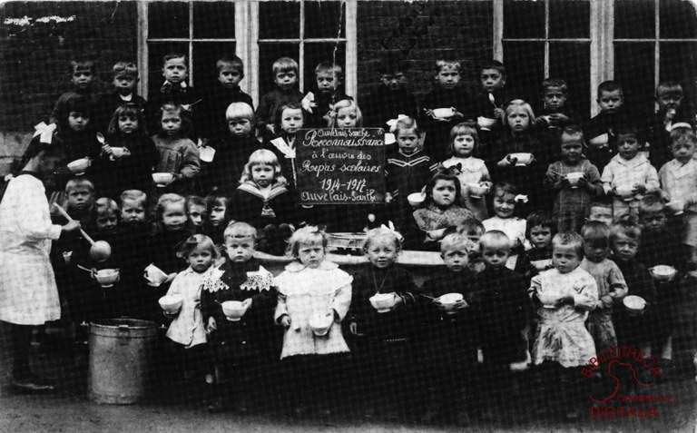 Auvelais : l'école de la Sarthe.