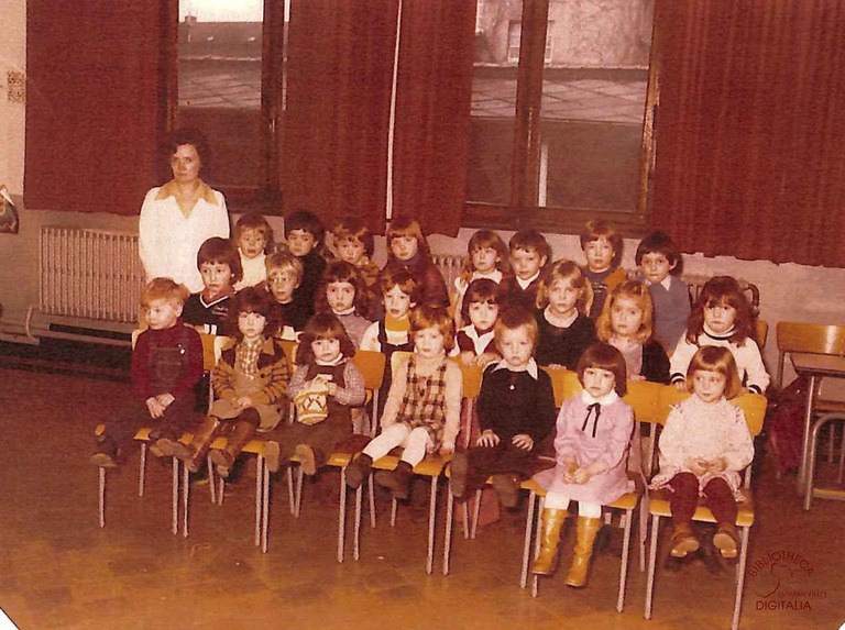 Auvelais : école Saint François. Classe de Mme ALEXANDRE Jacqueline