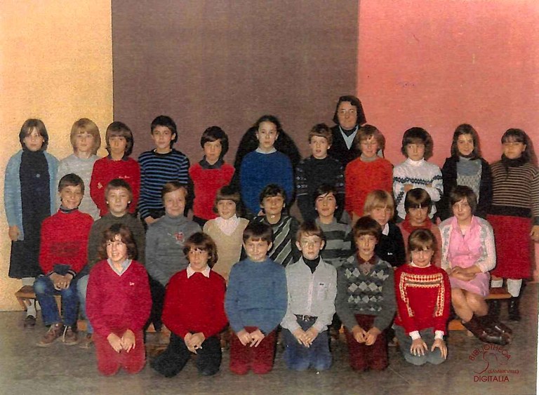 Auvelais : école Saint François (rue Pont-à-Biesmes)