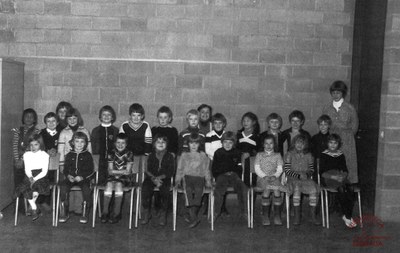Auvelais : école Saint François rue Pont-à-Biesmes