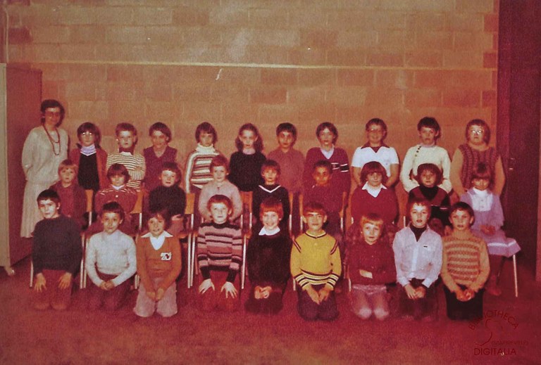 Auvelais : l'école Saint-François photo de classe
