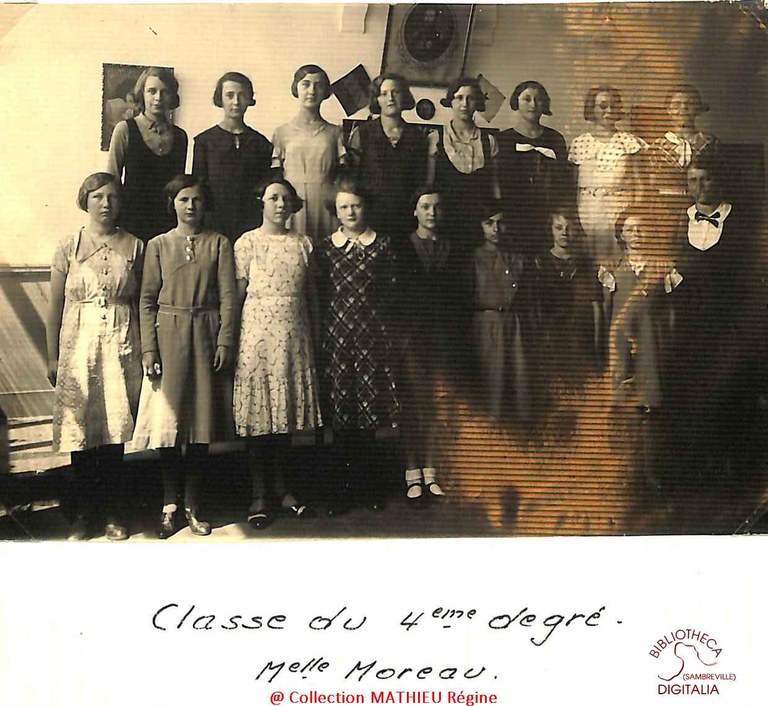 Photo de la classe du 4ème degré de Mlle MOREAU
