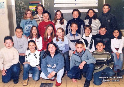Keumiée : école communale. Classe de 6ème primaire