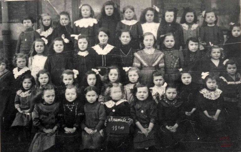 Keumiée : école communale photo de classe