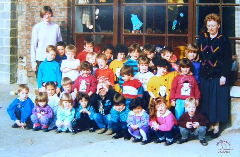 Moignelée : école communale  photo de classe