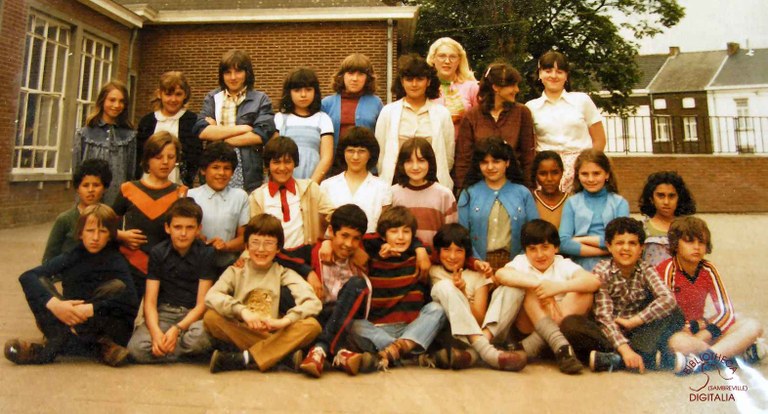 Moignelée : école communale  photo de classe