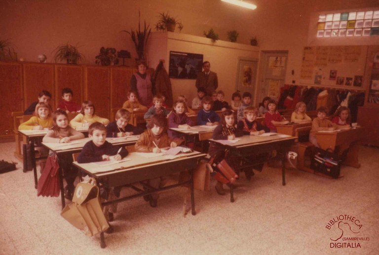 Tamines : école Saint Louis, Sainte Marie (aux Alloux). Classe de 2ème année