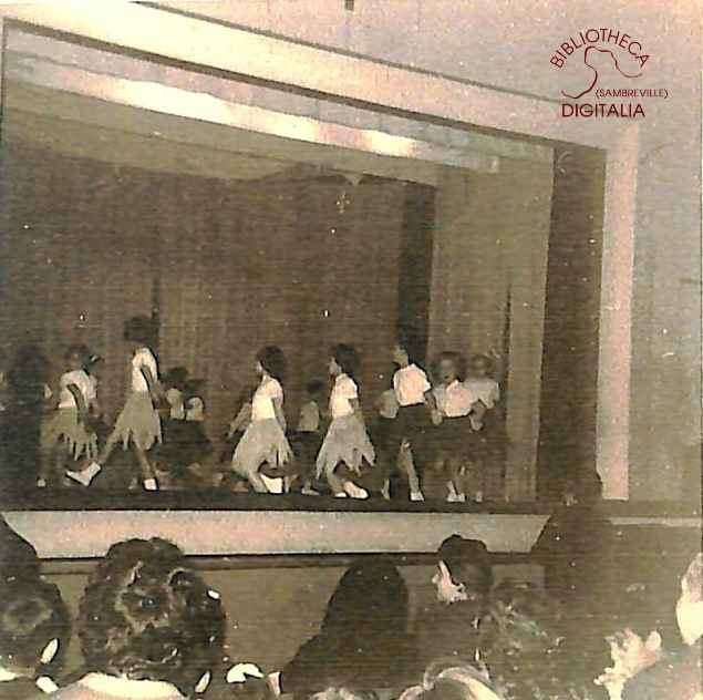 Tamines : école Sainte-Catherine. Fancy fair