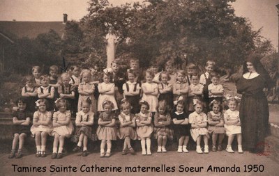 Tamines : écoles Saint Catherine. Classe de maternelle, classe de Sœur Amanda