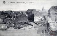 Tamines vue panoramique de la ville en ruine depuis la gare, suite au passage des allemands en août 1914