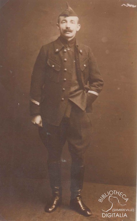 Portrait de Léon MARCIPONT en soldat, né à Auvelais en 1878, décédé à Dieppe, le 6 août 1918.