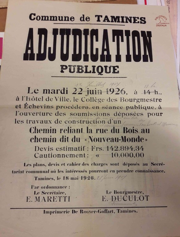 Tamines : Affiche concernant des travaux entre le chemin reliant la rue du Bois et le chemin dit du "Nouveau-Monde"