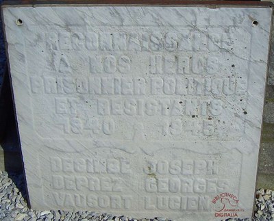 Plaque "Reconnaissance à nos héros prisonnier politique et résistants 1940-1945