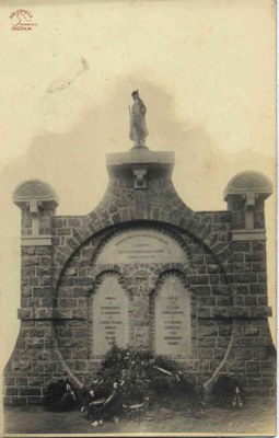 Tamines : premier monument pour le Caporal LEFEUVRE