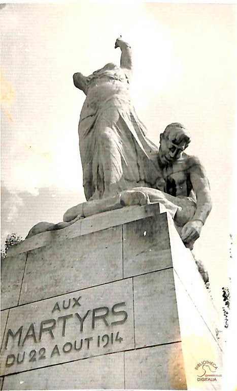 Monument aux martyrs de la Place Saint Martin