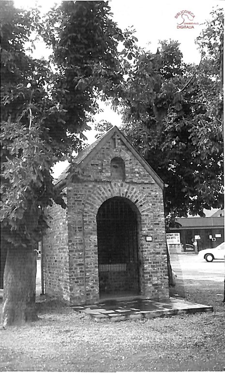 Tamines : chapelle de la Place du jumelage