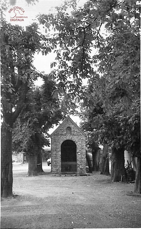 Tamines : chapelle Place du Jumelage