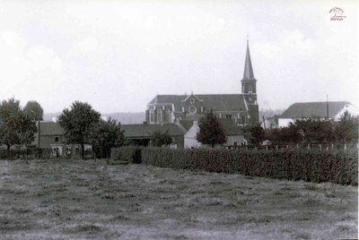 Velaine : ancienne église