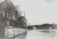 Inondations Grand Place d'Auvelais en 1936